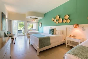 https://www.palmarbeachresortandspa.com.mx/galleries/Suites/PBRM-Suites-03.webp